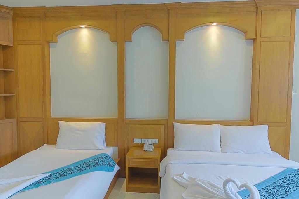 Hotel Magnific Patong Exterior foto