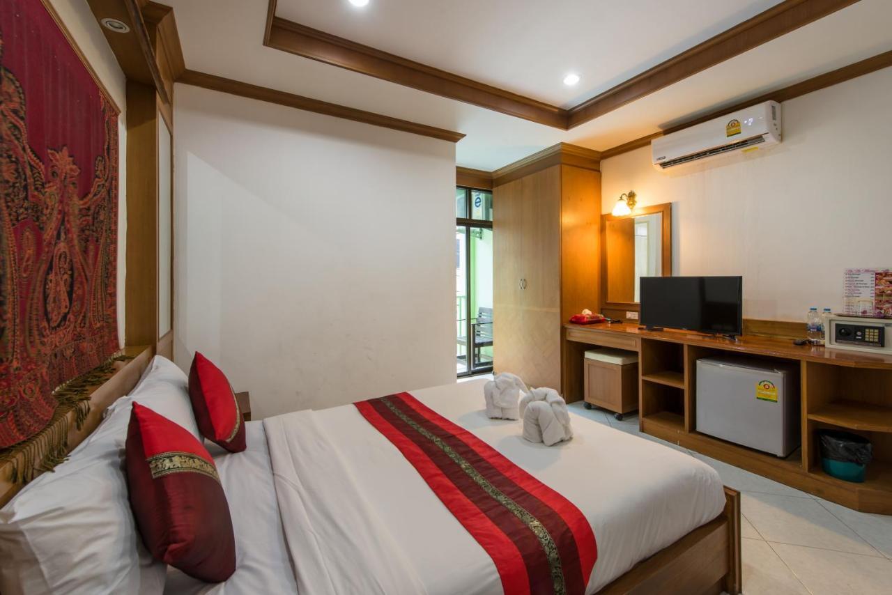 Hotel Magnific Patong Exterior foto